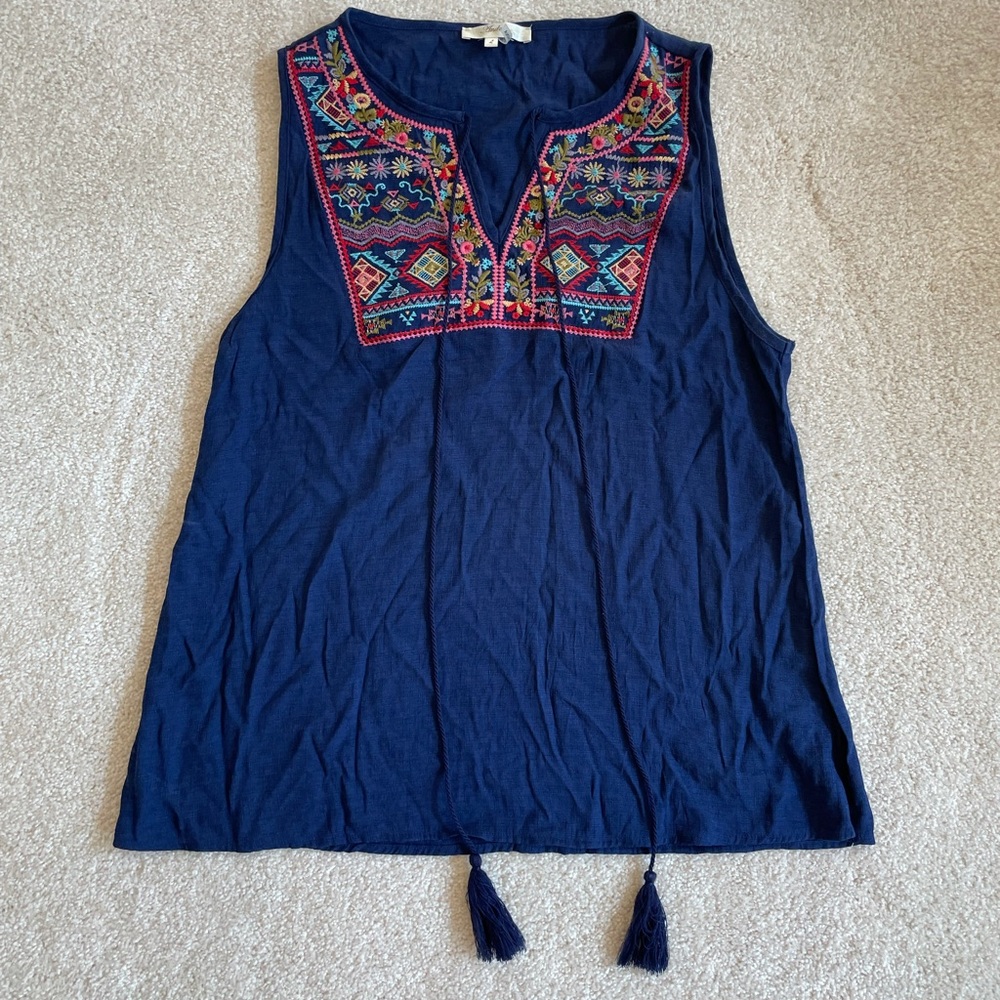 Andree by Unit Floral Embroidered Tank Top Large